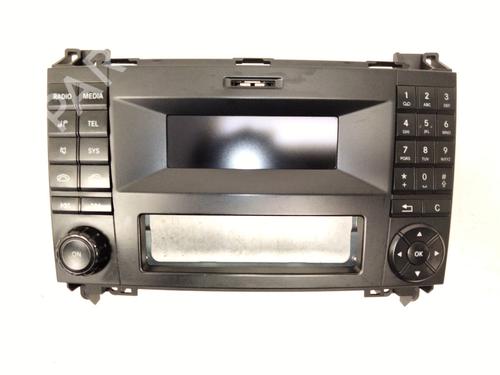 Used Radio MERCEDES-BENZ SPRINTER 3-t Van (B906) 214 CDI (906.611, 906.613) (143 hp) 31020715
