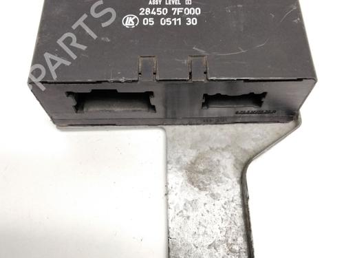 Comfort control module NISSAN TERRANO II (R20) 2.7 TDi 4WD (125 hp) 17650765