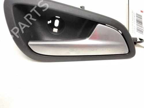 Used Rear left interior door handle FORD FOCUS III 1.6 TDCi ECOnetic (105 hp) 25225586