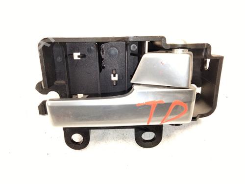 Used Rear right interior door handle FORD KUGA I 2.0 TDCi (140 hp) 31980021