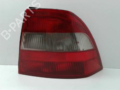 Used Right taillight Right taillight OPEL VECTRA B (J96) [1995-2004] 8496193 8496193