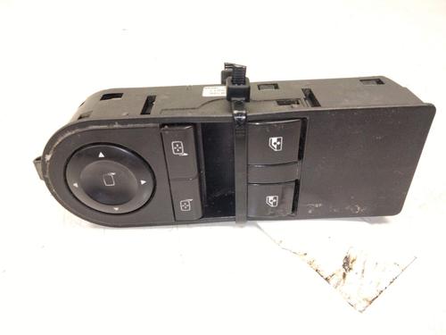 Used Left front window switch Left front window switch 23551431 23551431