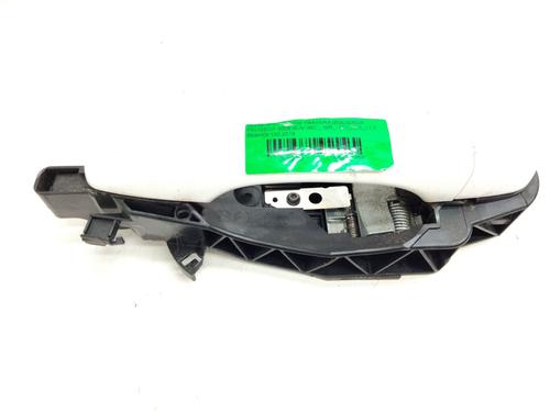 Used Rear left exterior door handle PEUGEOT 3008 II SUV (MC_, MR_, MJ_, M4_) 1.5 BlueHDi 130 (131 hp) 21540336