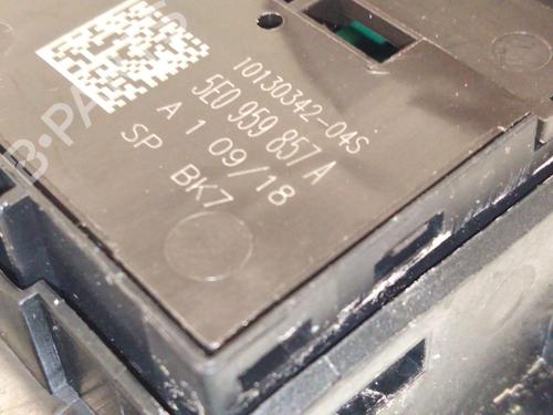 Left front window switch SKODA OCTAVIA III (5E3, NL3, NR3) 2.0 TDI RS | BP25228927I27 - Image 3