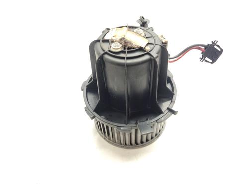 Used Heater blower motor AUDI A4 B8 Avant (8K5) 2.0 TDI (143 hp) 18015677