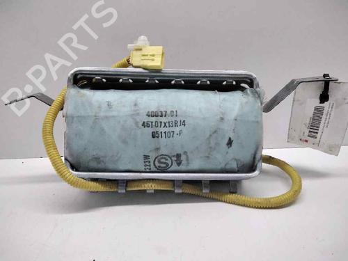Used Passenger airbag TOYOTA AVENSIS (_T25_) 2.2 D-4D (ADT251_, ADT251R) (150 hp) 8636741