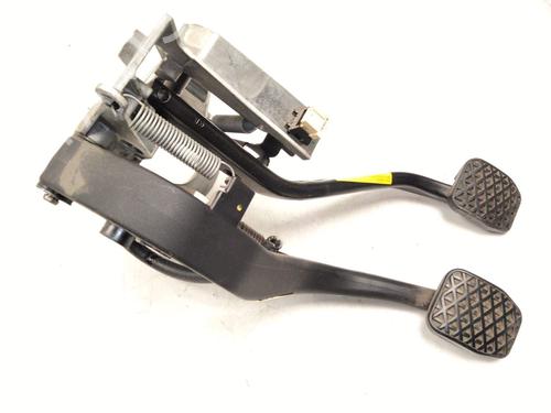 Used Break pedal Break pedal 22720657 22720657