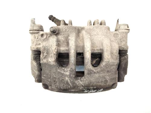 Used Right front brake caliper Right front brake caliper RENAULT MASTER III Platform/Chassis (EV, HV, UV) 2.3 dCi 145 RWD (UV0F, UV0E, HV0E, HV0F, HV0T, HV10,... (146 hp) 33434714 33434714
