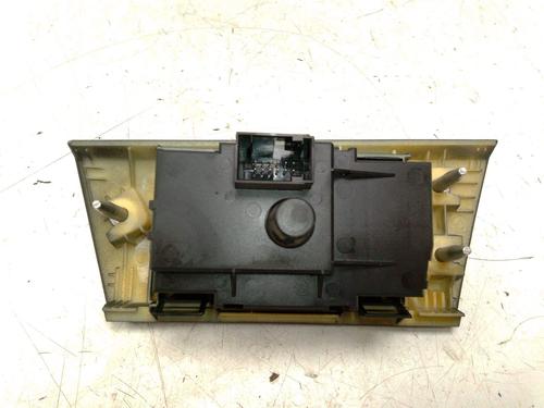 Headlight switch BMW 3 (E90) 318 i | BP40080697I24 - Image 2