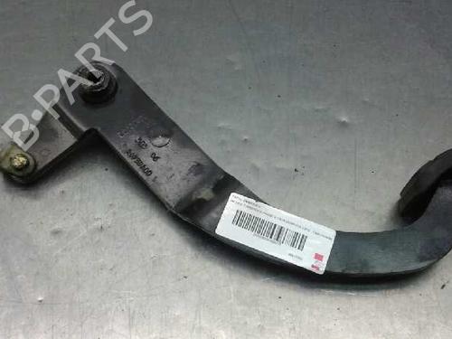 Used Clutch pedal RENAULT MASTER II Van (FD) [1997-2013]  8775667