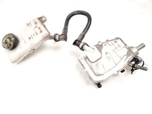 Brake master cylinder OPEL VIVARO B Bus (X82) 1.6 CDTI (06) | BP30202426M77