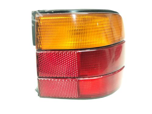 Høyre baklys BMW 5 (E34) 525 tds (143 hp) 32859866