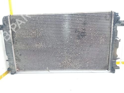 water-radiator-vw-crafter-30-50-van-2e_-2006-2007-2008-2009-2010-2011-2012-2013-2014-2015-2016-24573237 main image
