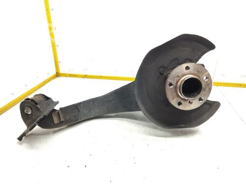 Left rear steering knuckle BMW 2 Gran Tourer (F46)  | BP16702846M27 