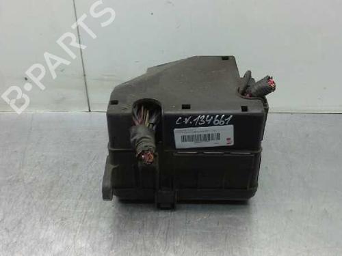 Used Fuse box HYUNDAI SANTA FÉ I (SM) 2.0 CRDi (113 hp) 611973