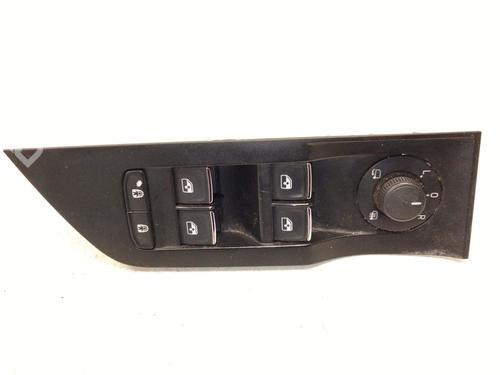 Used Left front window switch Left front window switch 32343179 32343179