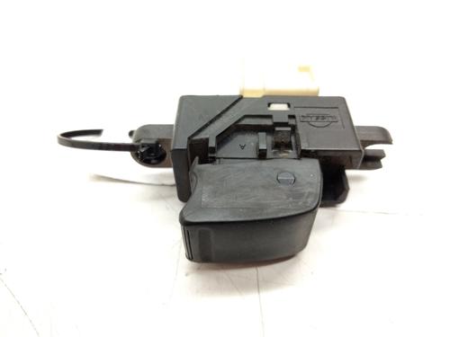 Used Left rear window switch NISSAN ALMERA TINO (V10) 2.2 dCi (115 hp) 20170052
