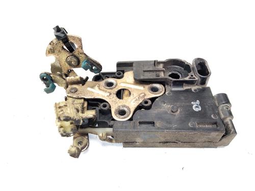Used Front left lock DAEWOO LANOS (KLAT) [1997-2025]  24053064