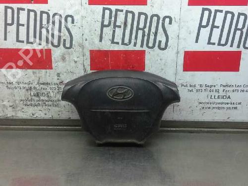 Used Driver airbag HYUNDAI H-1 Van (A1) [1997-2008]  1231210
