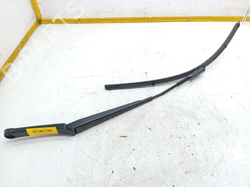 Front windshield wiper arm SKODA OCTAVIA III (5E3, NL3, NR3) 2.0 TDI RS BP25228902C143