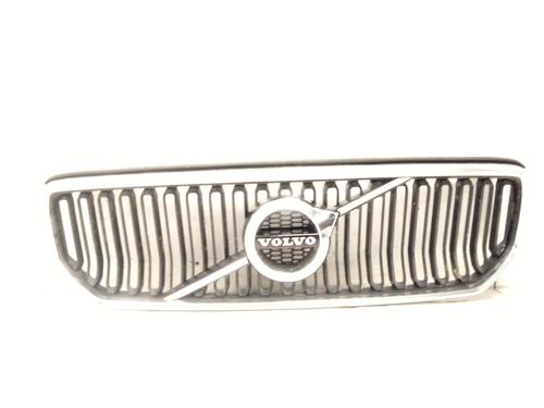 Used Grille VOLVO XC40 (536) T2 (129 hp) 29596385