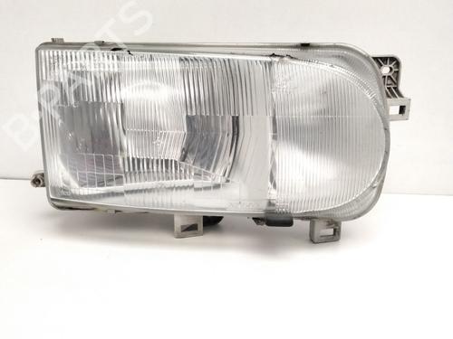 Used Right headlight NISSAN VANETTE CARGO Van (HC 23) 1.6 i (97 hp) 29582702