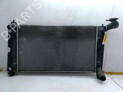 Radiateur à eau TOYOTA COROLLA Verso (ZER_, ZZE12_, R1_) 1.8 (ZNR11_, ZNR11R) (129 hp) 32043611
