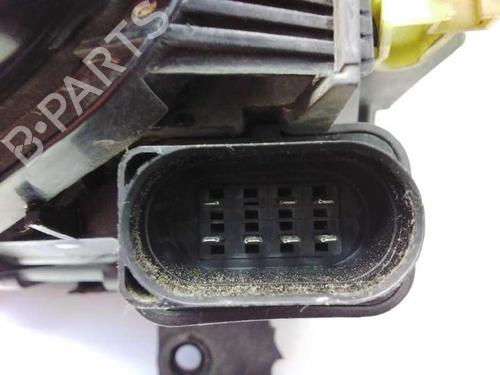 Right headlight VW POLO (9N_, 9A_)  | BP8893281C29 