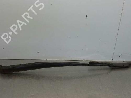 Used Front windshield wiper arm TOYOTA PRIUS PLUS (_W4_) 1.8 Hybrid (ZVW40W, ZVW41W) (136 hp) 3468418