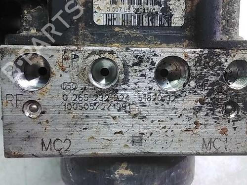 ABS pump FIAT PANDA (169_) 1.3 D Multijet 4x4 (169.AXC2A) | BP13737932M43 