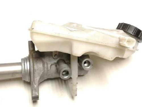 Used Brake master cylinder VOLVO V40 Hatchback (525) [2012-2019]  7756942