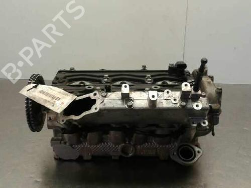 Used Cylinder head Cylinder head 17055072 17055072