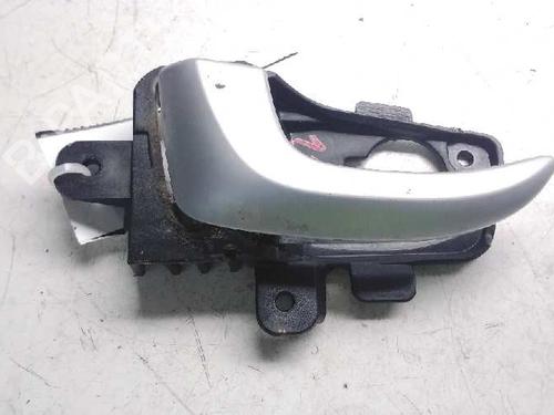 Used Front left interior door handle HYUNDAI i30 (GD) [2011-2025]  10225978