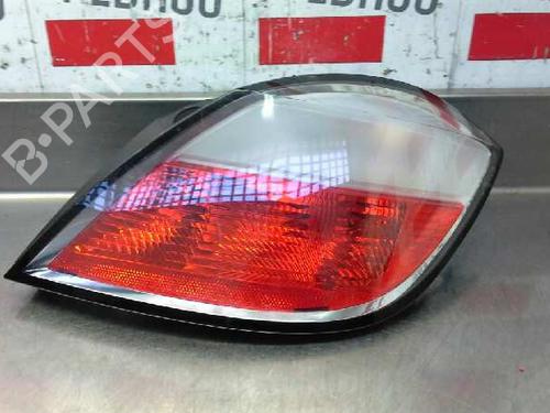 Used Right taillight OPEL ASTRA H (A04) [2004-2014]  159726