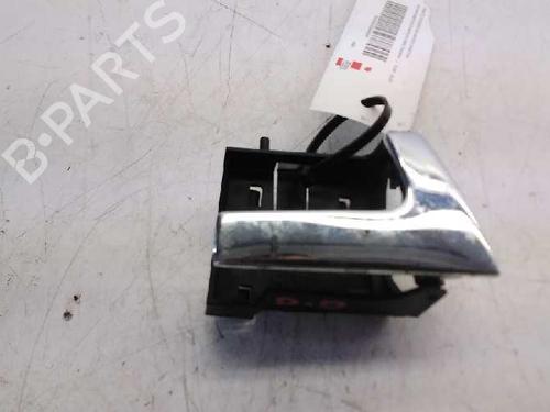 Used Front right interior door handle VW POLO (6N2) [1999-2001]  10285949