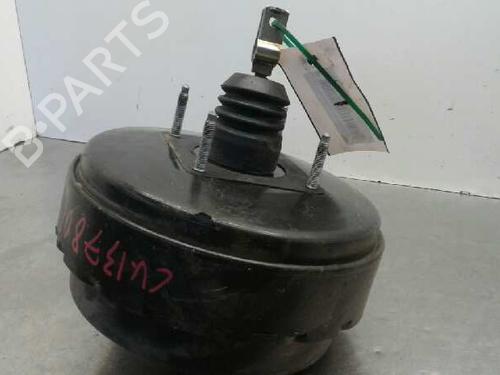 Used Servo brake TOYOTA AVENSIS (_T25_) 2.0 D-4D (CDT250_, CDT250R) (116 hp) 4246380