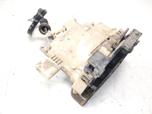 Rear left lock VW PASSAT B6 (3C2) 2.0 TDI 16V | BP23105668C100
