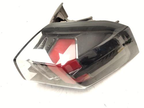 Used Left taillight Left taillight 22926082 22926082