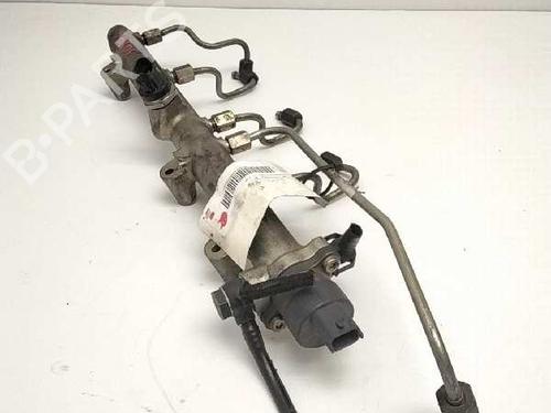 Used Injection rail HYUNDAI ELANTRA III (XD) [2000-2006]  2963731
