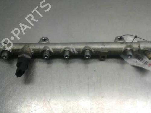 Used Injection rail Injection rail 1622138 1622138