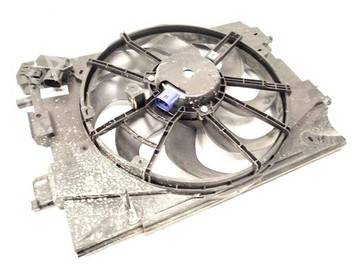 kleventilator-elektrisk-dacia-sandero-ii-2012-30882751 main image