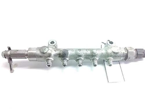 Injectorrail SUBARU LEGACY IV (BL) [2003-2015]  16193250