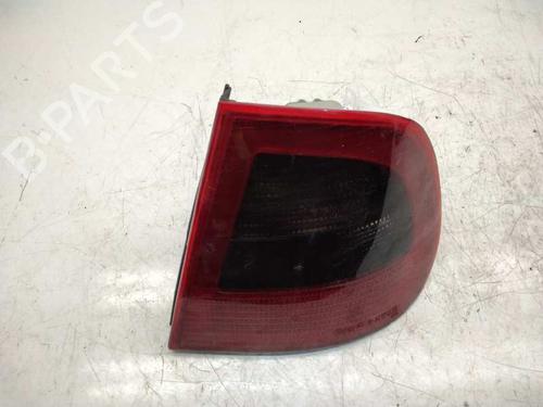 Used Right taillight SEAT CORDOBA (6K1, 6K2) [1993-2002]  8177723