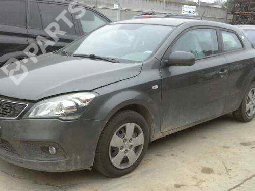 KIA PRO CEE'D (ED)  1.6 CRDi 115  643791