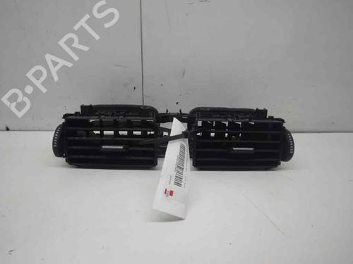 Used Air vent BMW 3 Touring (F31) 320 d (190 hp) 11680581