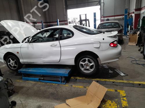 Left front window switch HYUNDAI COUPE I (RD) 1.6 i 16V | BP20854734I27 