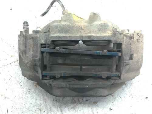 Used Left front brake caliper Left front brake caliper TOYOTA HILUX VII Pickup (_N1_, _N2_, _N3_) 3.0 D-4D 4WD (KUN26) (171 hp) 32700992 32700992