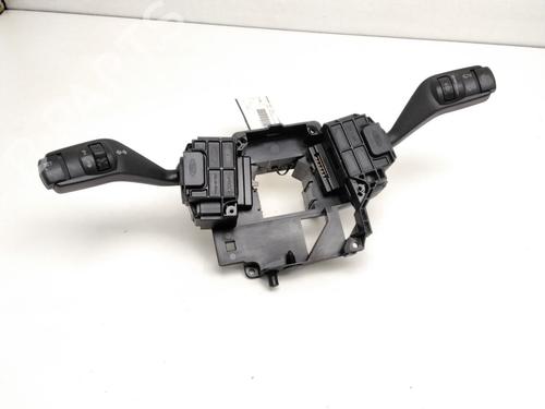 Used Steering column stalk FORD FOCUS C-MAX (DM2) [2003-2007]  17055484