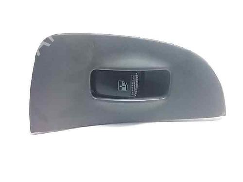 Used Right rear window switch HYUNDAI ELANTRA III Saloon (XD) 2.0 CRDi (113 hp) 10662375