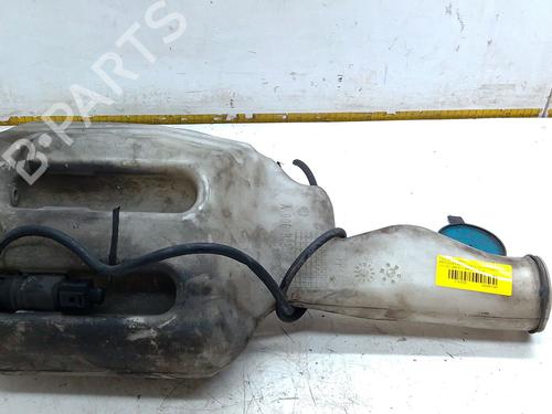 Used Windscreen washer tank MERCEDES-BENZ SPRINTER 3-t Van (B906) 214 CDI (906.611, 906.613) (143 hp) 30725242